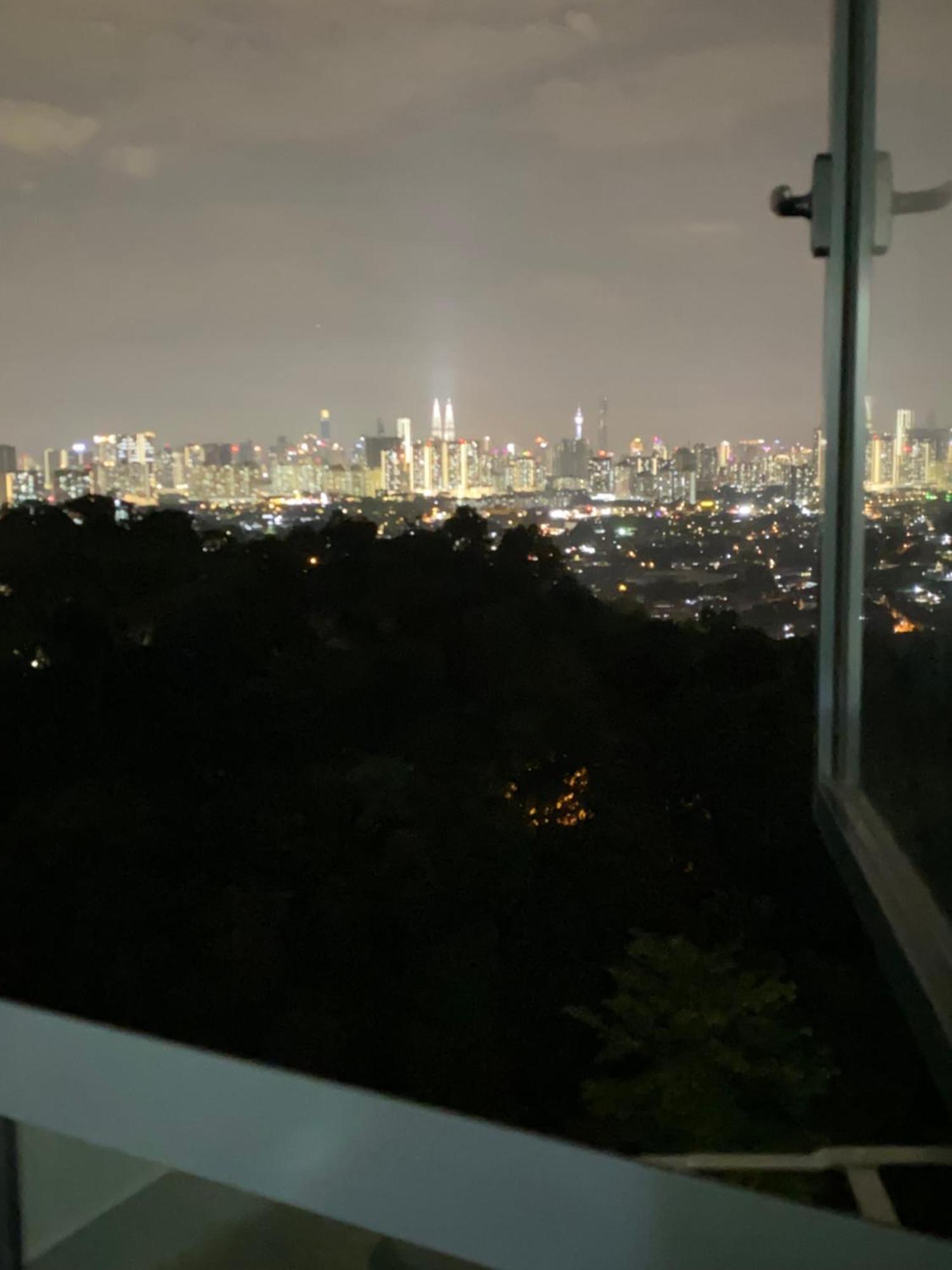 Ayuman Suites, Gombak With Kl City View Kuala Lumpur Esterno foto