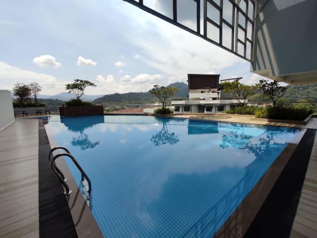 Ayuman Suites, Gombak With Kl City View Kuala Lumpur Esterno foto